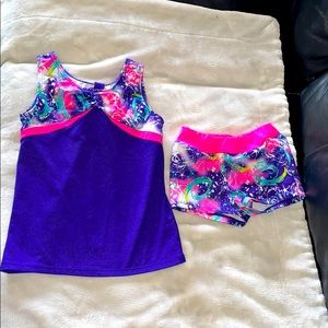 Little girl dance wear 5$/30